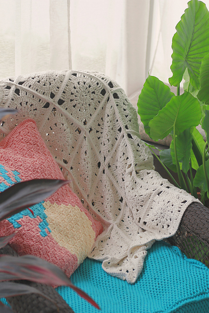 Outdoor Farmhouse Blanket