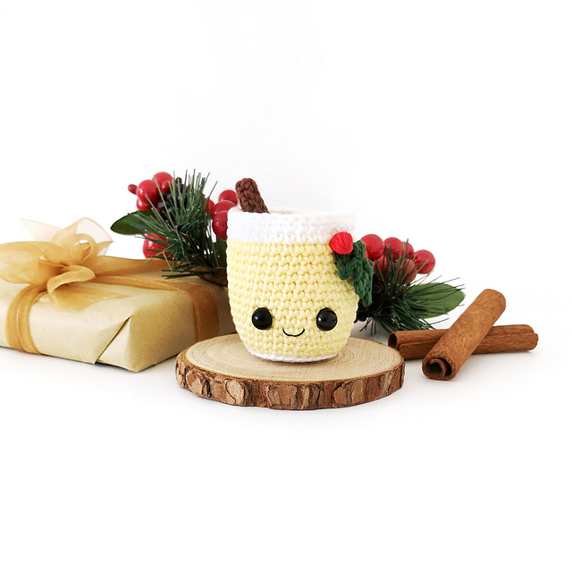 Eggnog Ornament