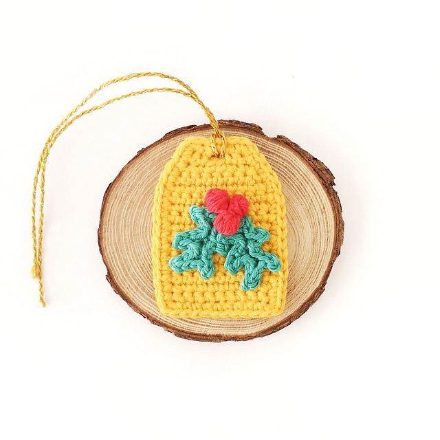 Holly Applique