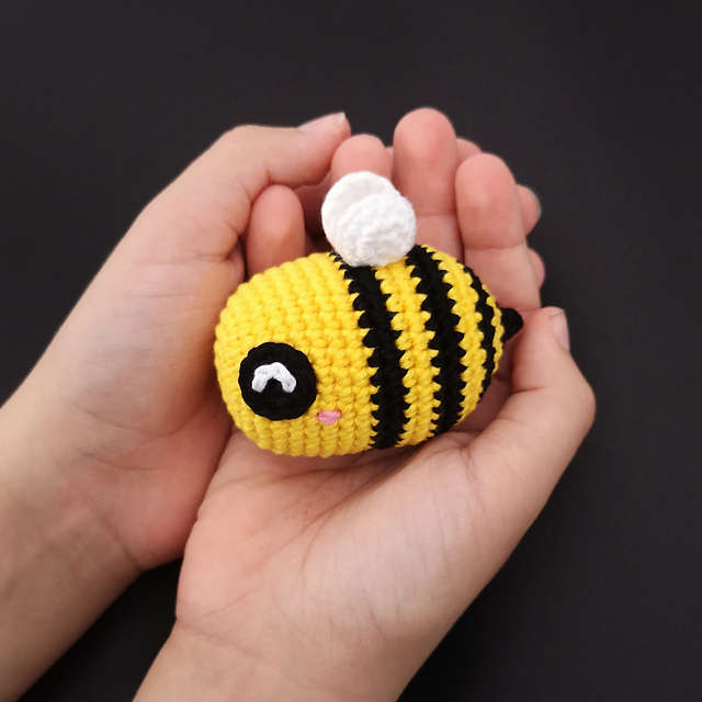 Bee Amigurumi