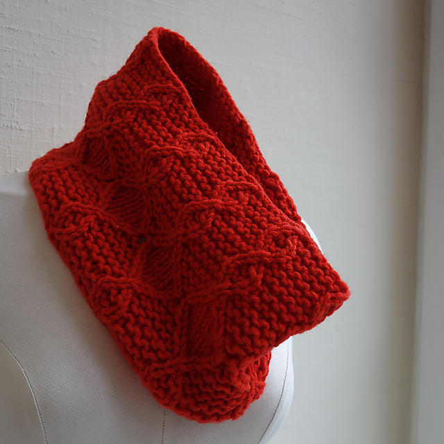 Varykino cowl