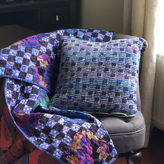 Cushion Club #3: Lightboxes