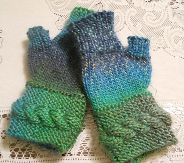 Banded Wrist Warmer no Straight Needles
