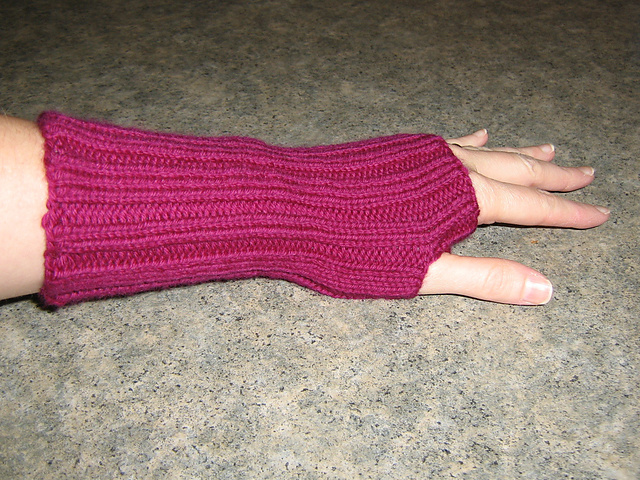 3x2 Ribbed Fingerless Gloves