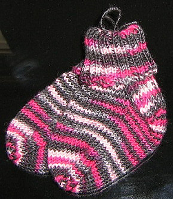 "Little 16" Newborn Socks