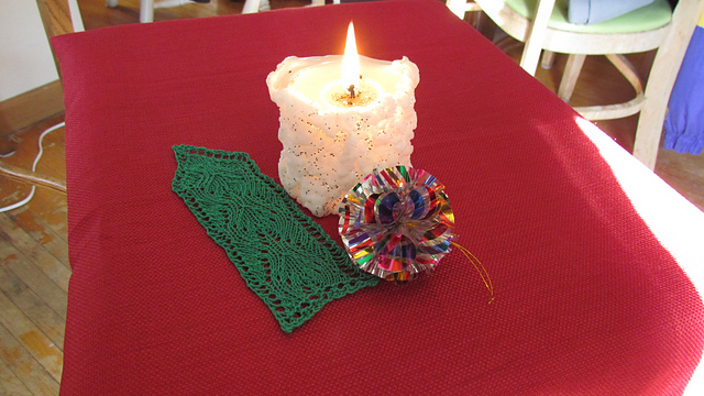 Christmas Bookmark Candle Glow