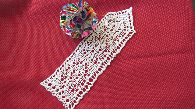 Christmas Bookmark Adornment
