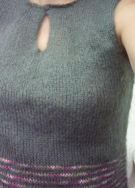 22 Gray Top with Glitzy Nubs