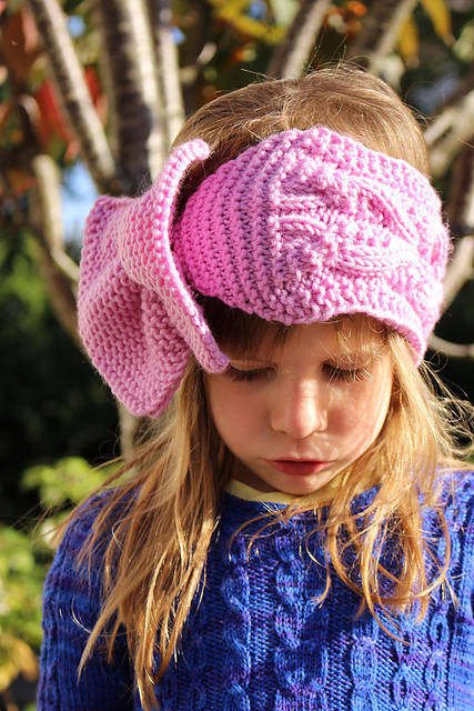Antonia Earmuff