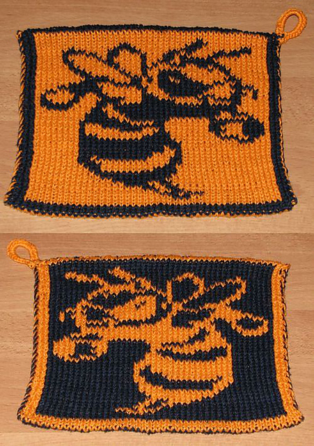Wasp Potholder