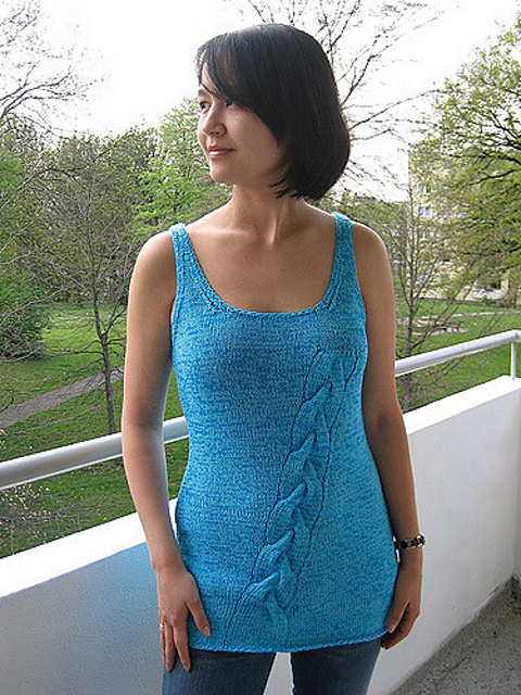 #08 Strandkleid mit schräg verlaufendem Zopf