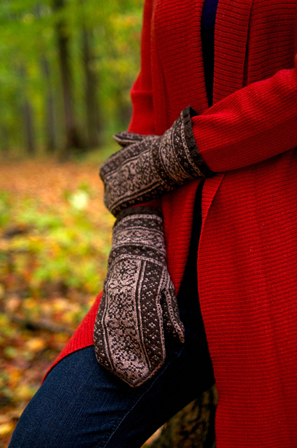 Pembroke Mittens