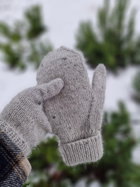 Ravelry: Talve mittens pattern by StrikkeUlla