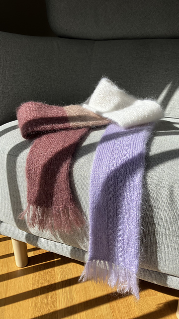 Adonis Scarf