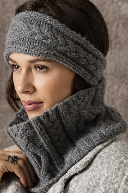 Park City Cabled Cowl