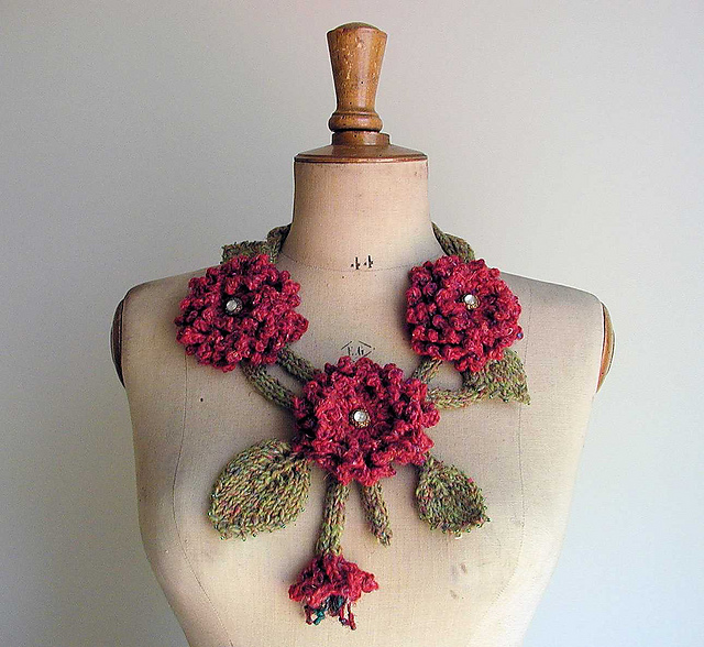 Fantasy Floral Collar