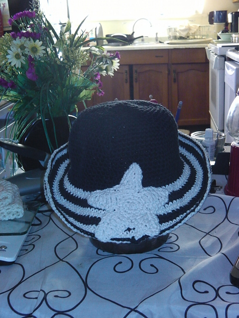 Hat with Bow