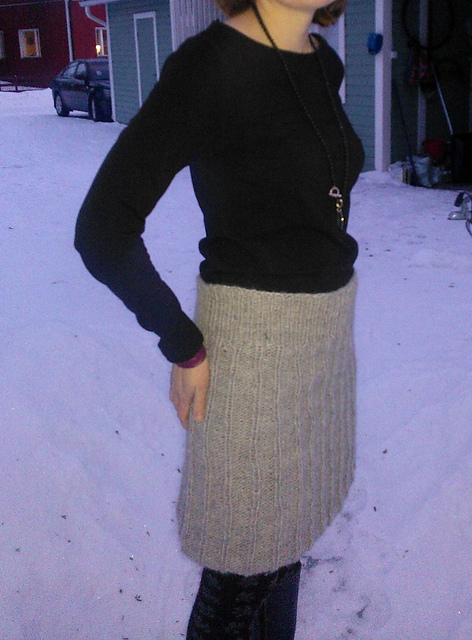 Ribbed shoulder wrap/skirt