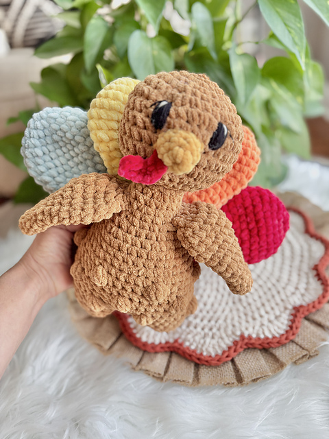 Plush Buddies - Turkey Tom