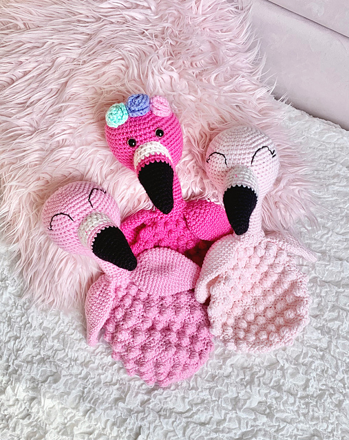 Fabulous Flamingo Bobble Buddy