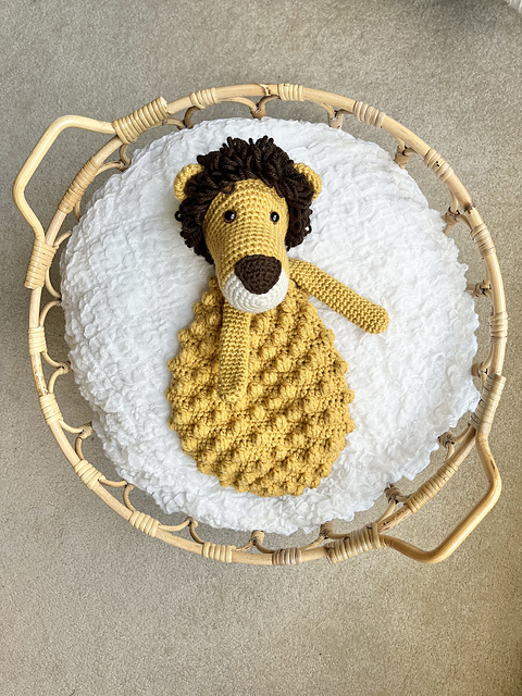 Leo the Lion Bobble Buddy