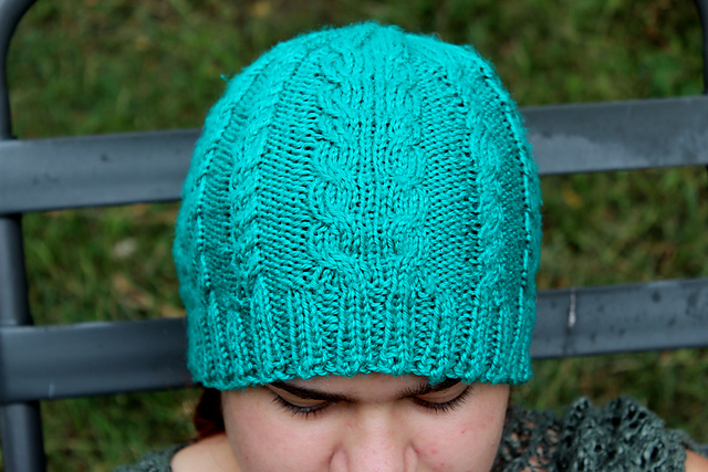 Harmony cable hat