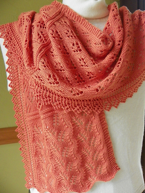 An Amiable Lace Scarf