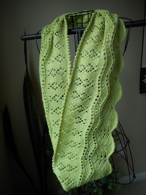 Felicitous Lace Cowl