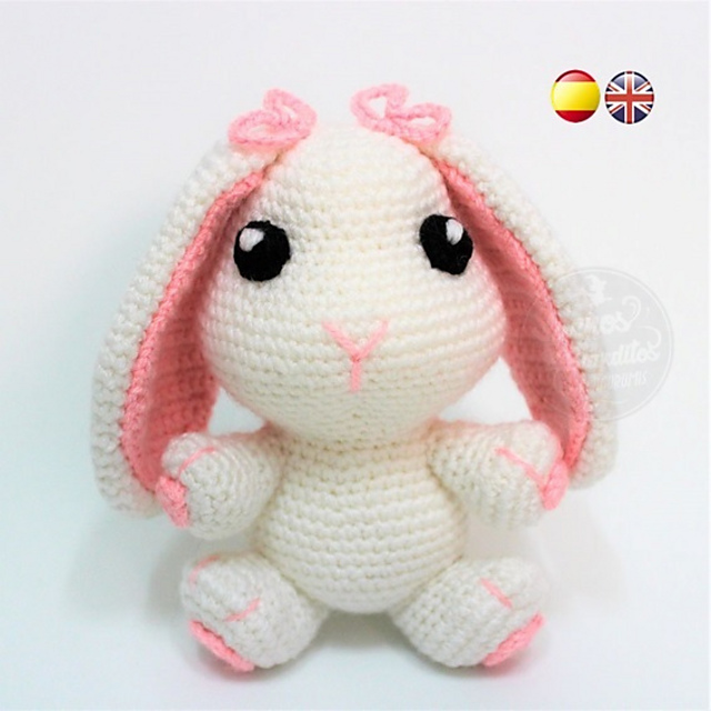 My first amigurumi: Bunny