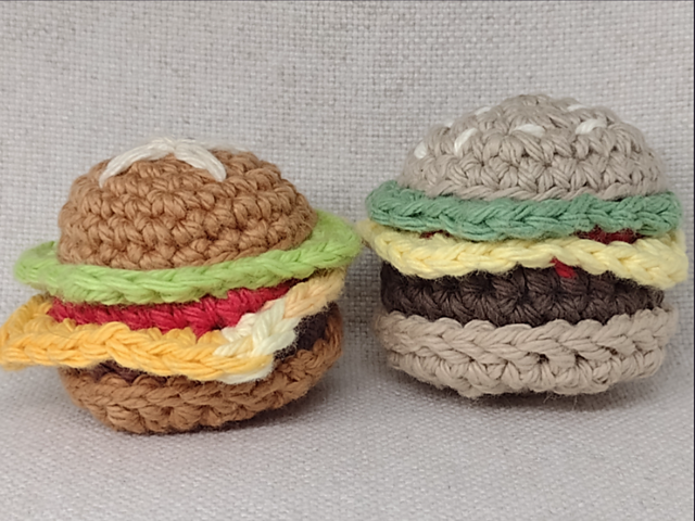 Tiny Cheeseburger