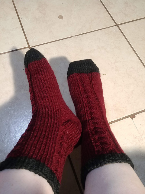 Cabled socks
