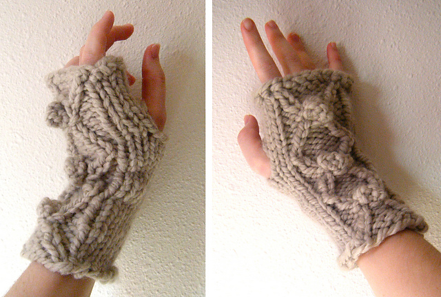 Serephina Wristwarmers