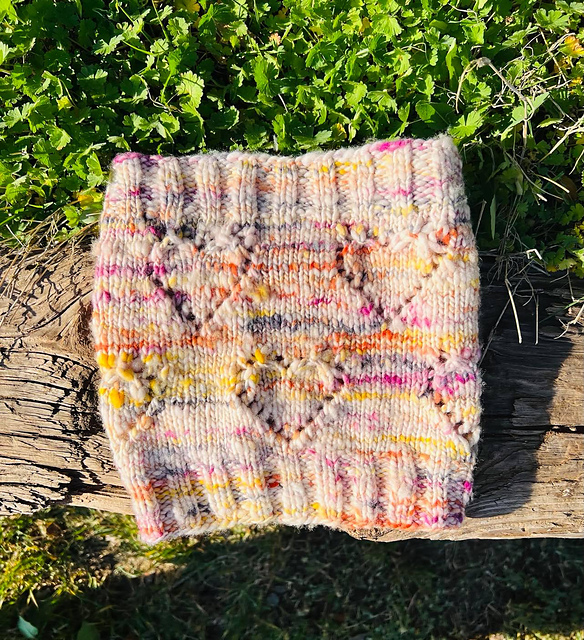 Hearty Warmth Cowl