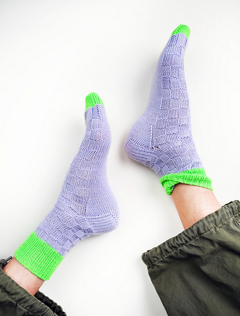 Subtle Block Socks