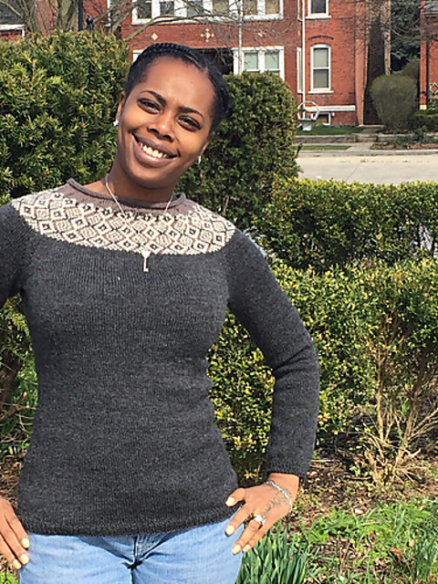 Frieda Pullover