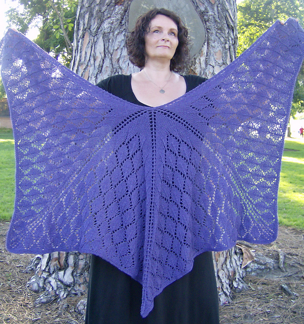 Oak Leaves Shawl
