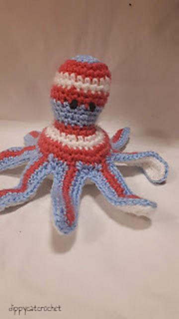Trans flag octopus