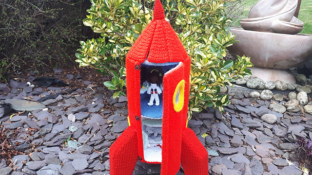 Dolls house rocket