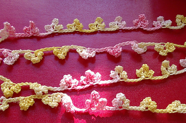 picot clover edging