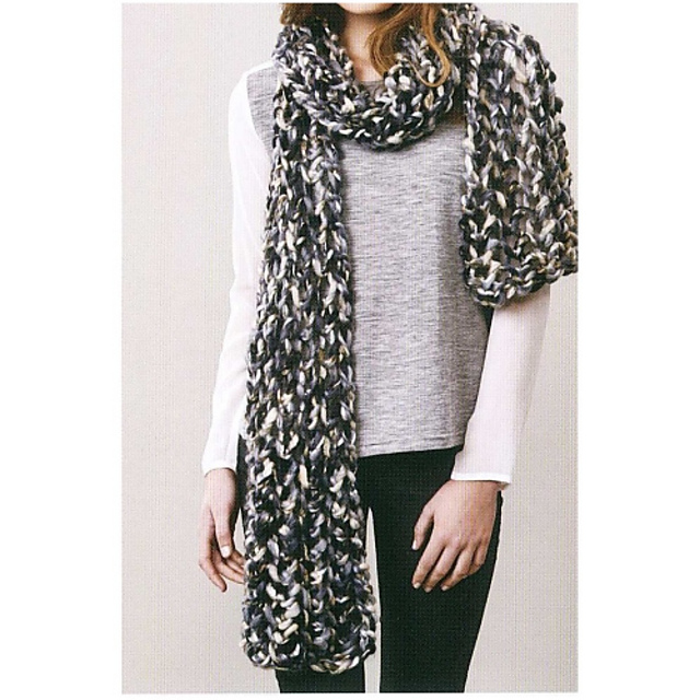 Openwork scarf