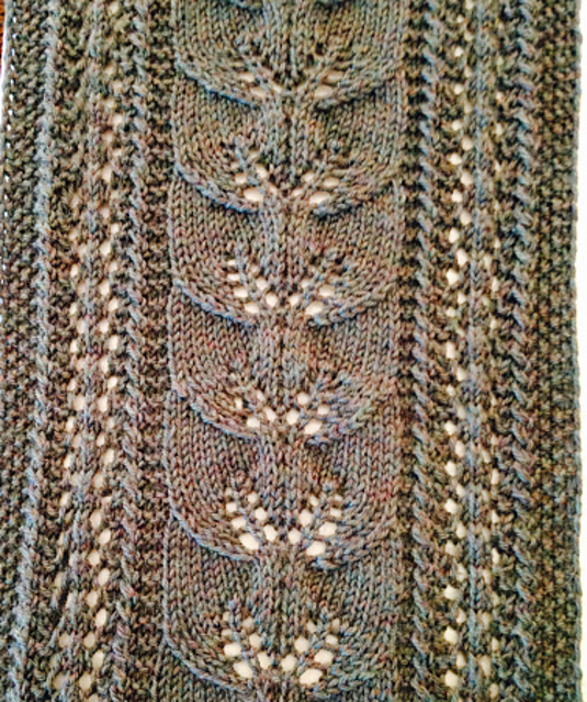 Climbing Leaf Scarf