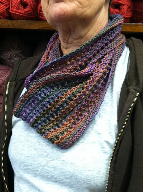 Ridges and Lace Cowl