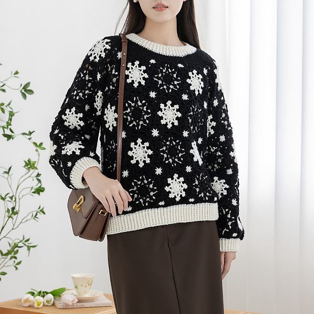 Snowflake Pullover