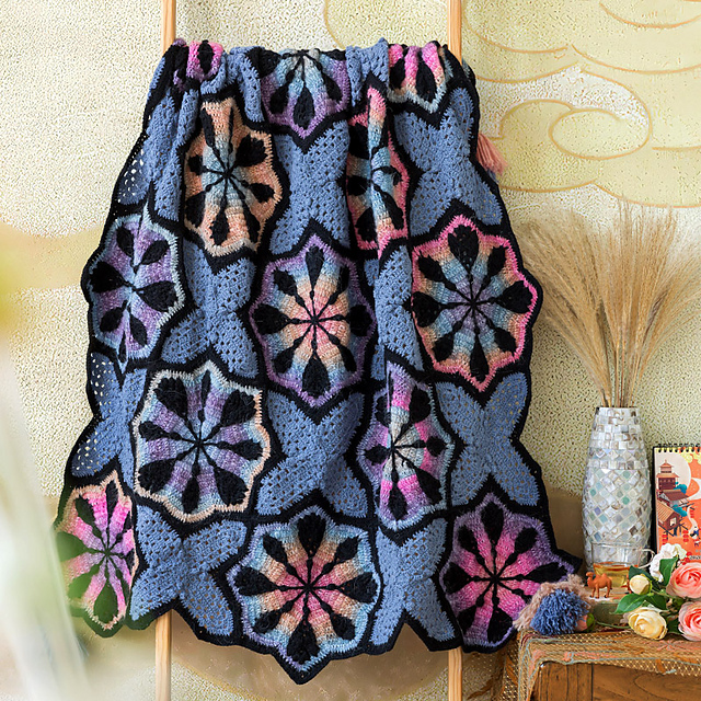 Ilkhan Patchwork Blanket