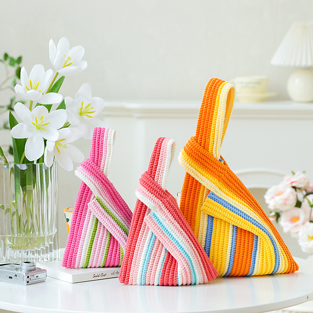 Stripes Wristlet