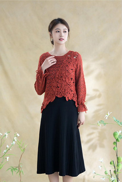 Flower Pullover