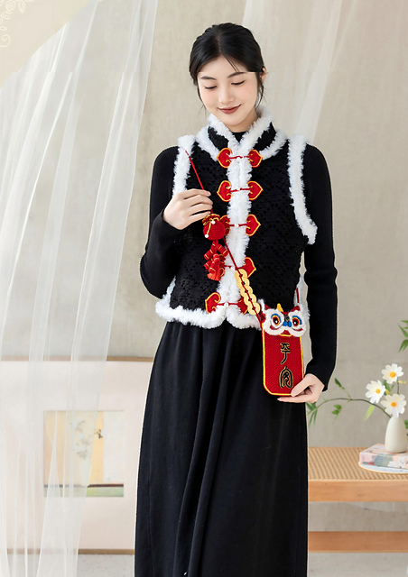 Dancing Lion Crossbody Bag
