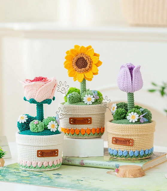 Flowerpot Pen Holder