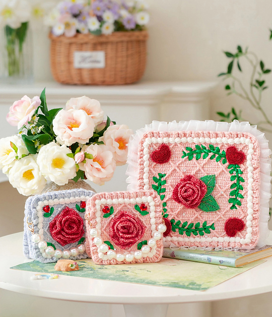 Rosebriar Whisper Set