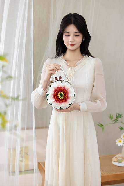 Peony Clutch